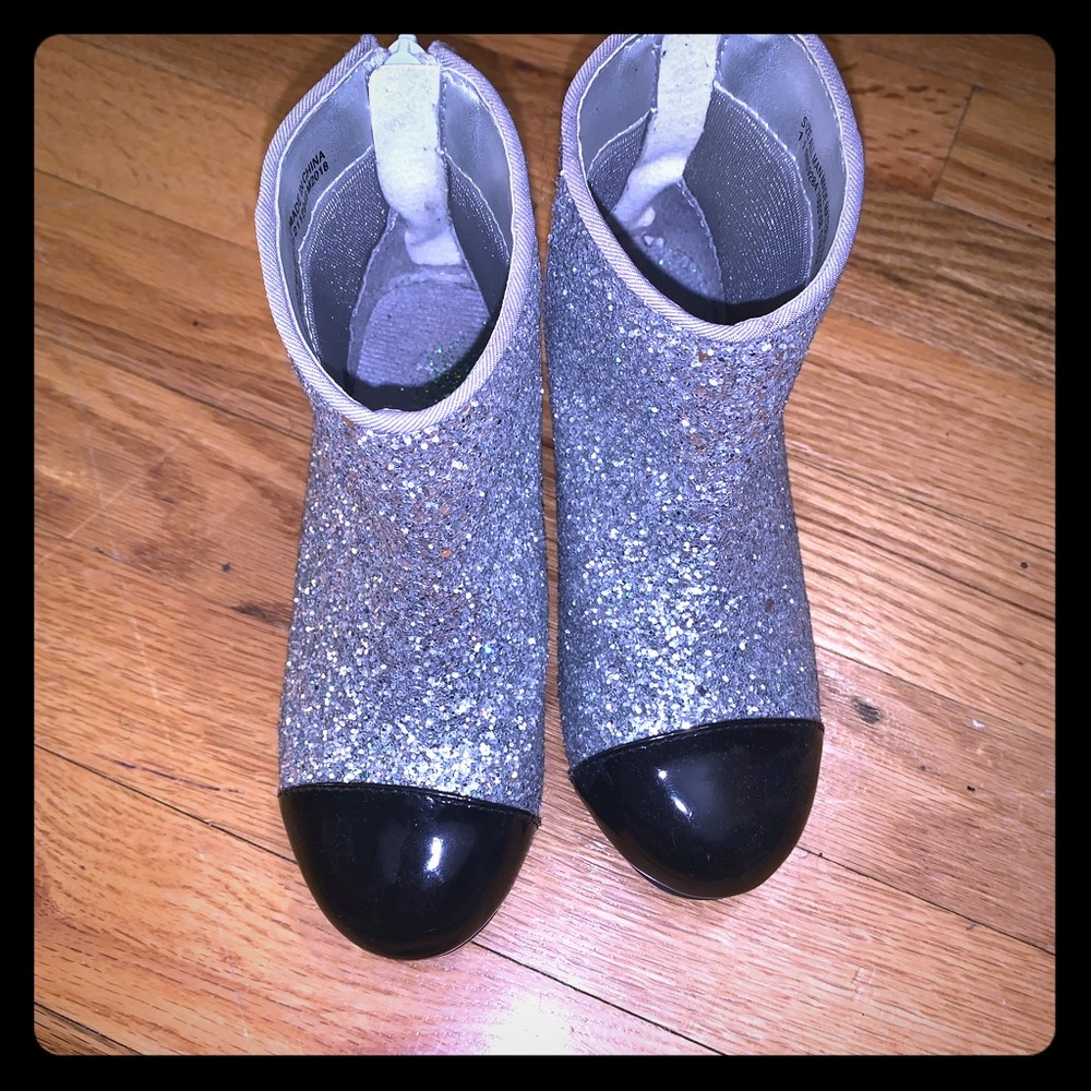 Little girl boots -worn once